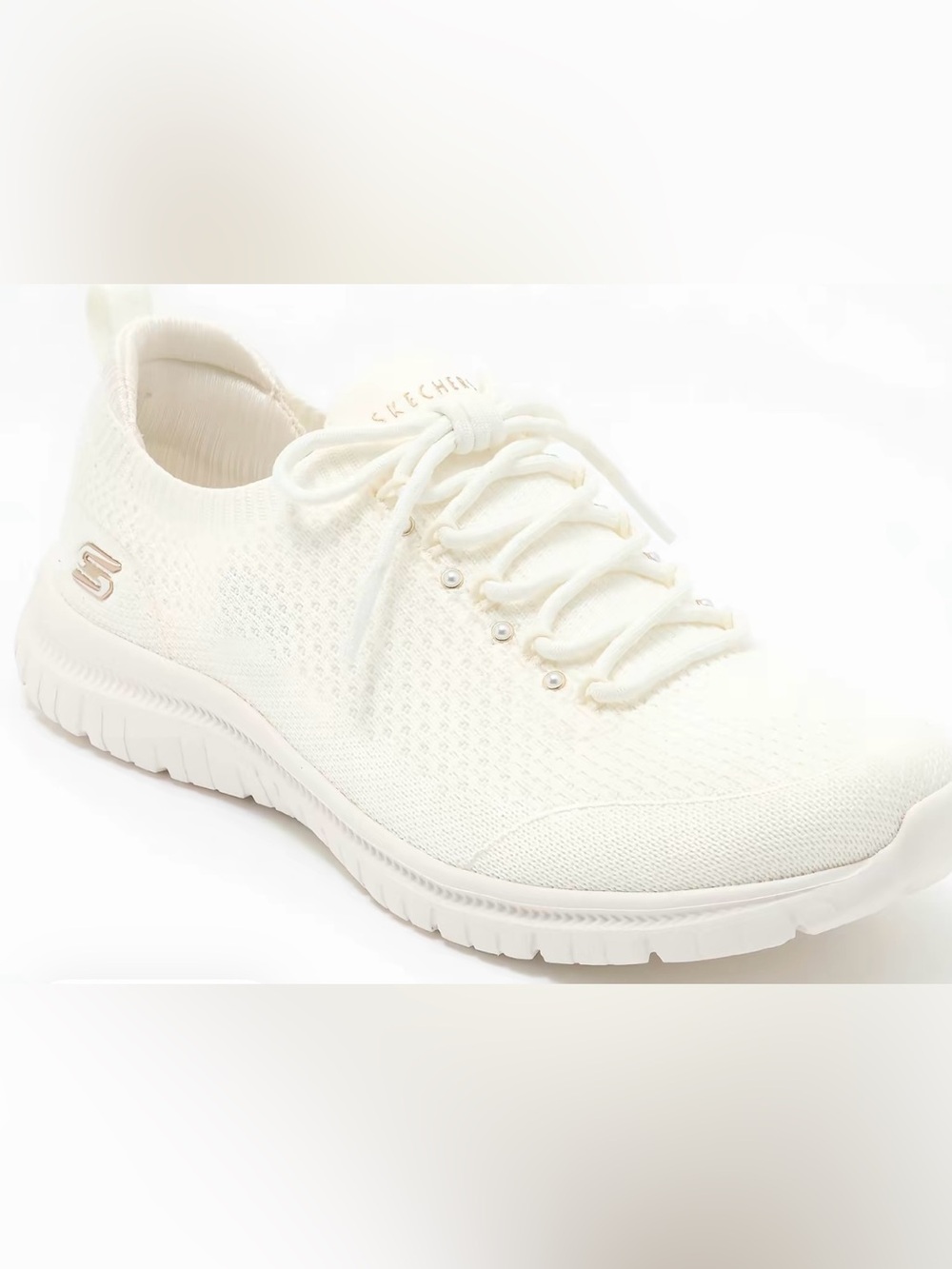 Skechers Virtue Precious Pearl Stretch Knit Lace slip on Sneakers. New with box.